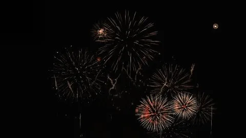 香蕉漫画圣诞夜烟花庆祝视频素材